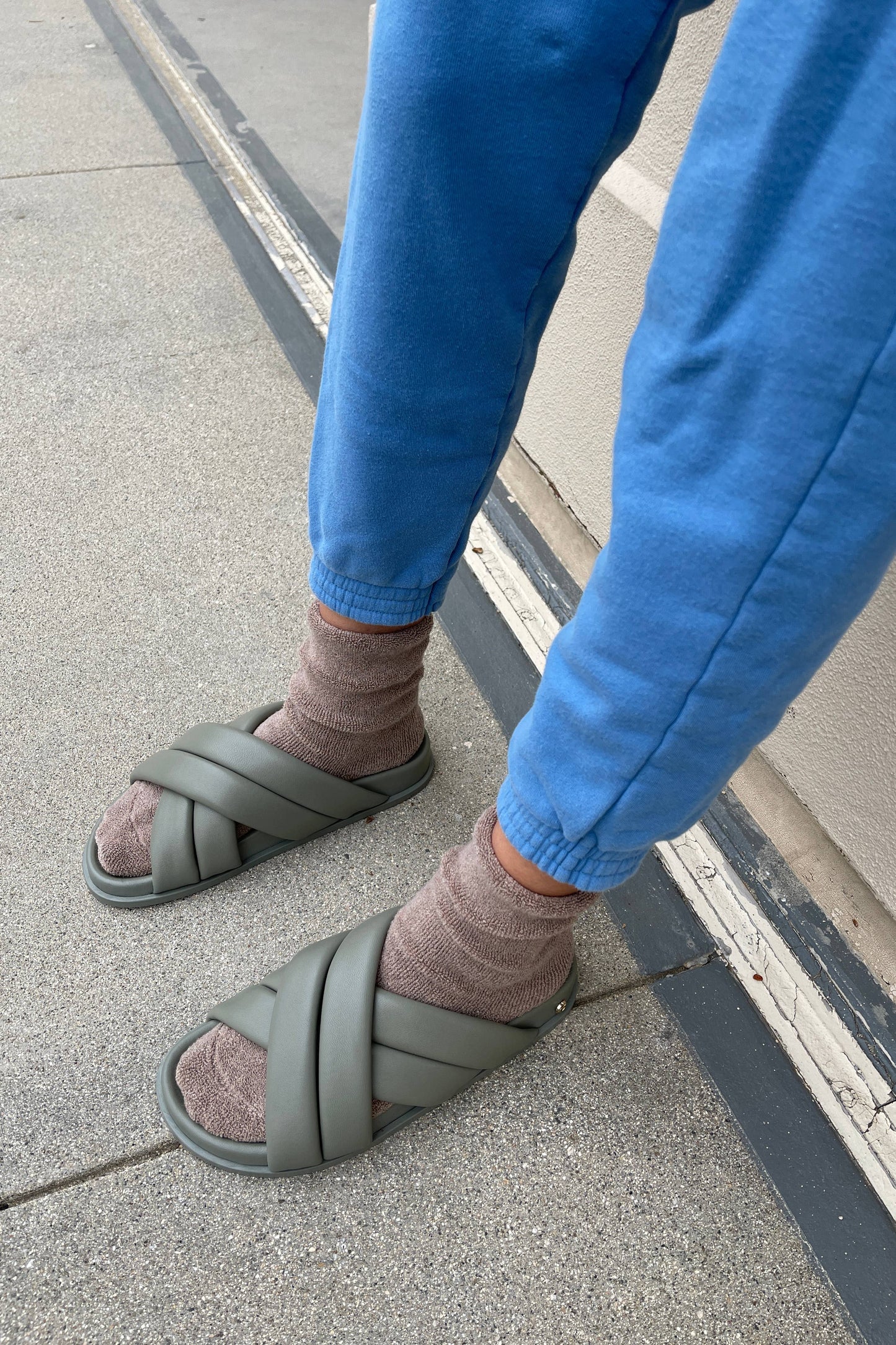Cloud Socks: Cerulian