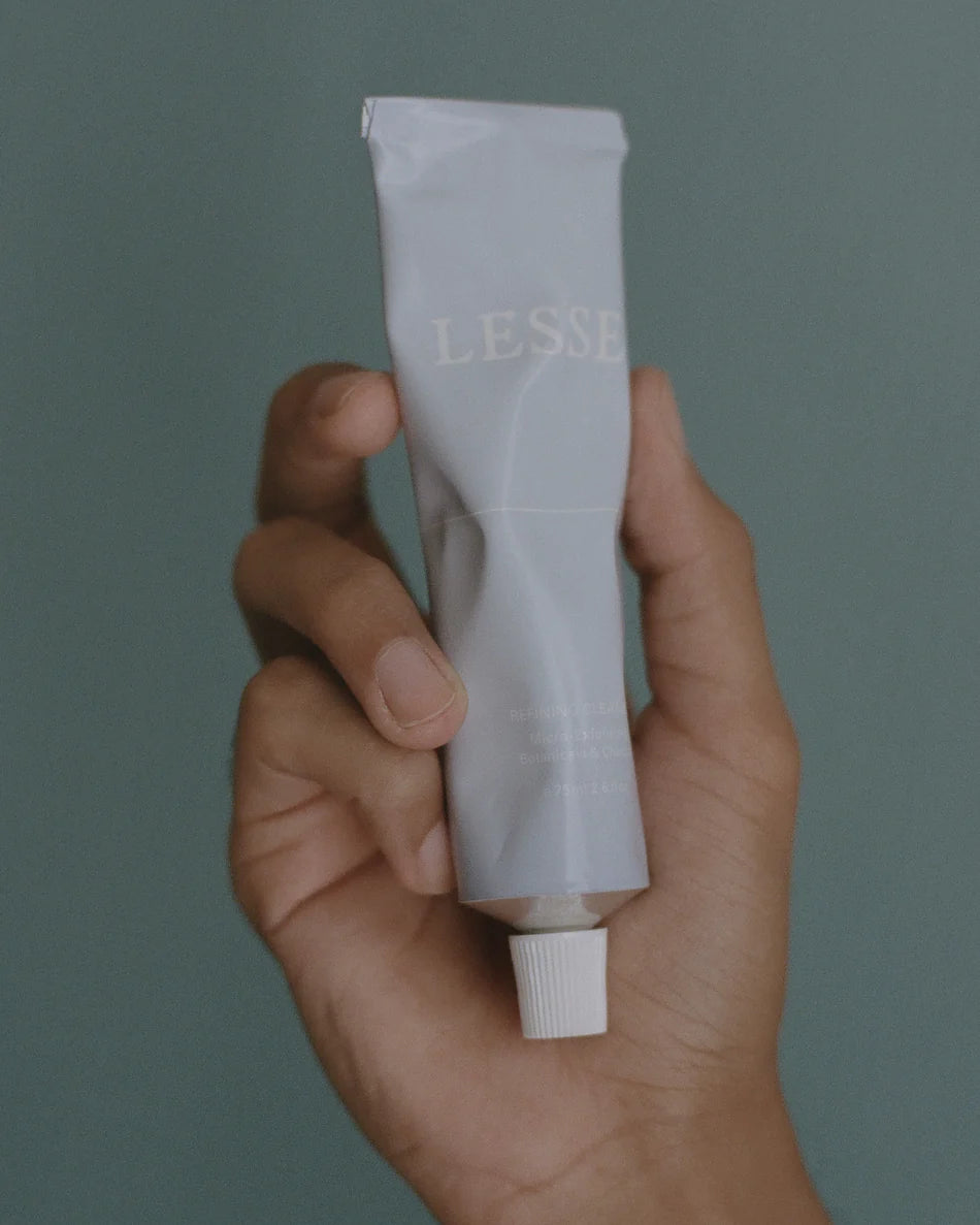 Refining Cleanser - LESSE